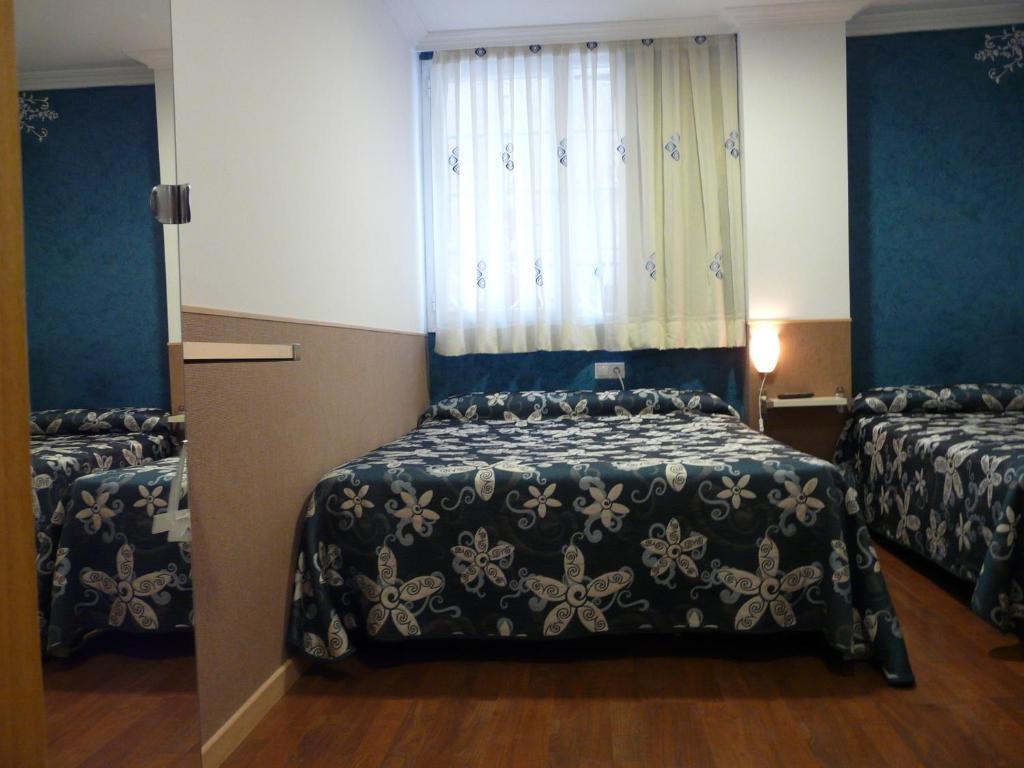 Hostal Gaudi Cuenca Δωμάτιο φωτογραφία
