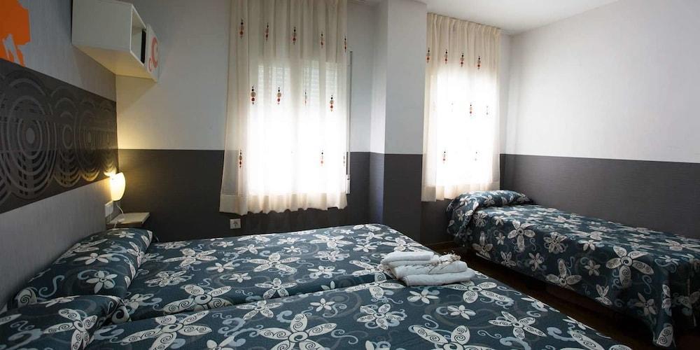 Hostal Gaudi Cuenca Εξωτερικό φωτογραφία